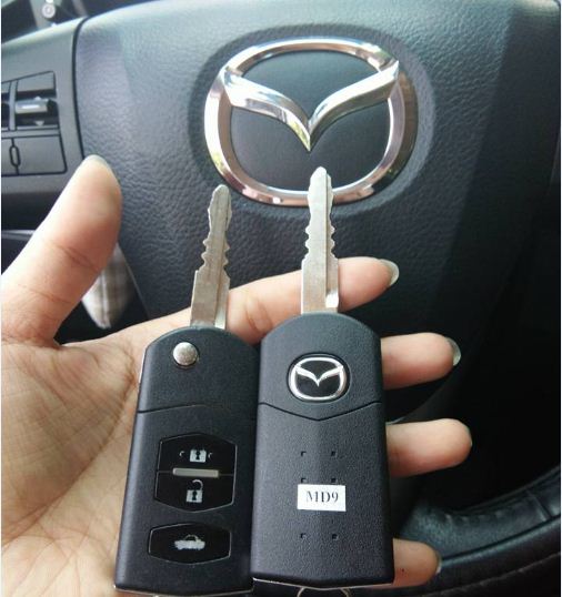 làm lại chìa khóa xe ô tô Mazda tại hà nội